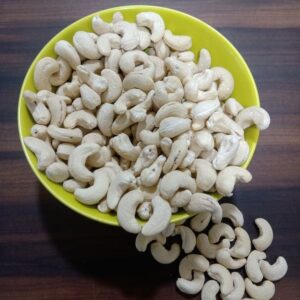 Cashews Bold